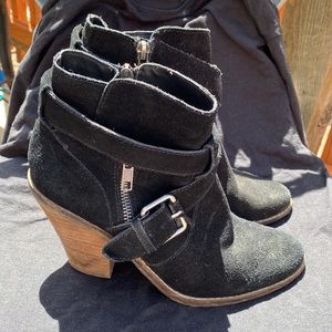 Dolce Vita suede black heeled bootie
